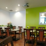 オリエンタルキッチン アンジュナ - 店内