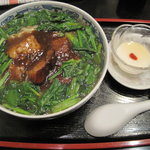 Chuugokuryouri Honten Eiryuu - 特製麺（肉の角煮麺）　杏仁豆腐はサービスでした。
