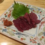 蕎房 猪口屋 - 桜肉と呼ぶに相応しい馬肉。