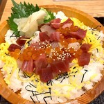 大和屋 半蔵 - 海鮮バラちらし丼定食