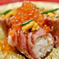 焼肉トラジ 大阪ヒルトンプラザ ウエスト店 - 個性豊かなスターたちの競艶