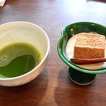味勧屋 - お薄とチョコわらび餅