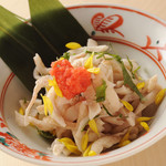 Ootori - さっぱりと食べられる『鶏皮ポン酢』
      