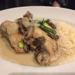 シェ シロ - 淡路鶏モモ肉のクリーム煮