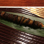 鰻はし本 - 有機にらのヒレ巻串