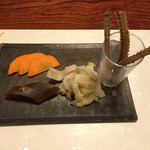 鰻はし本 - 鰻せんべいと季節野菜のお漬物