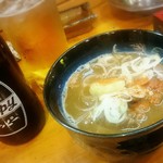 親爺 - 鉄板、もつ煮。豆腐がいい♪