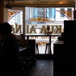 クアアイナ - 店内