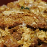 大阪うどん きらく - カレーカツ玉を丼にして