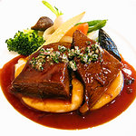 ルカンケ - 牛ホホ肉の赤ワイン煮込み