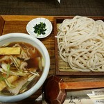 武蔵野うどん 麦わら - 肉つけ汁うどん大盛　2017.10