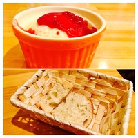 trattoria l'mante izumi - デザートとパン。パンはお代わりOKみたいです(^^)