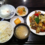 Isshin Hanten - 回鍋肉定食（７５０円）