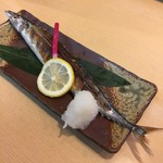 まる重 - 頭は左側