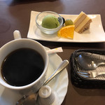 ファーストポイント - ランチのデザート・コーヒー
