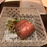 季節料理　なかしま - 宮崎牛イチボのローストビーフ