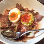 中華蕎麦 葛 - 味玉ローポー丼 350円