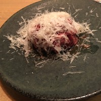 和牛焼肉じろうや 介 wagyu&sake 名古屋駅前本店 - グリエールチーズと低温調理した“但馬玄”