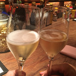 シャンパン&醤油バー フルートフルート - 久しぶりのチンチン〜♫