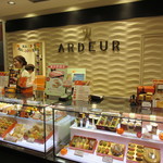 ARDEUR - 店頭