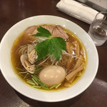 麺屋 遊仁 - 蛤（はまぐり）醤油そば＋味玉 全景