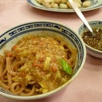 天香楼 - 清炒蟹粉撈麺（上海蟹の玉子と肉かけ和え麺）