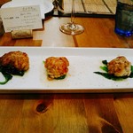 ワイン食堂 cor. - 白子のムニエル レモンバターソース ８８０円(税別)　下にはほうれん草。