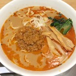 舎鈴 - 坦々麺 590円