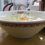 餃子の王将 - 牛骨ラーメン