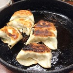 鉄なべ - 焼き餃子６個410円