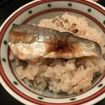 まき村 - 鮎御飯（一膳目）
