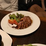 パンダ・バ - 鴨胸肉のロースト。めっちゃ美味！！