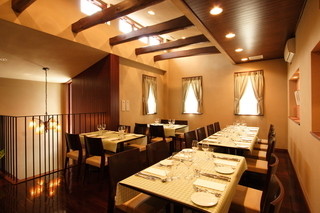 Restaurant A Coeur Joie - ２階は２０名着席できます。