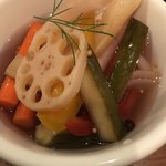 グゥ キッチン - ピクルス。酢がしっかり効いてます。