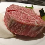 焼肉 平城苑 - 和牛厚切りシャトーブリアン