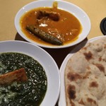 バラクパニール、サーモンとオクラのカレー