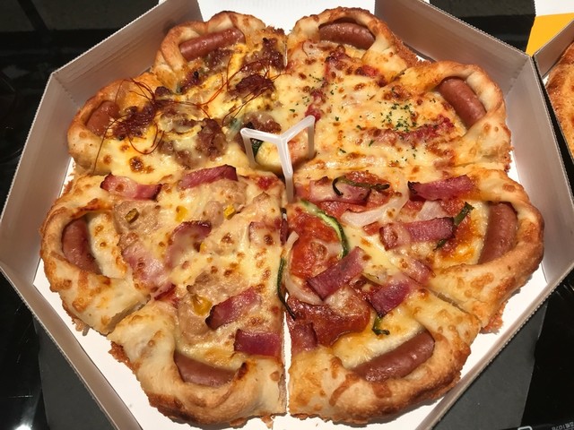 ピザハット 酒田店 - 酒田（ピザ）の写真