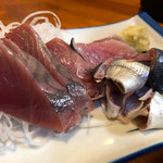 金ちゃん - カツオ刺し&さんま刺し650円