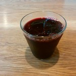 Salut - 「今日のランチ」食後の赤葡萄ジュース
