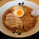 Kachuu Fuu Getsu - 花鳥風月ラーメン　880円