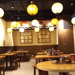 Menya Sakura 別表記：麺屋 桜 - 1710_Menya Sakura-麺や 桜-(LOTTE Shopping Avenue_店内①