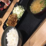 吉野家 - 生姜焼き定食（＾∇＾）