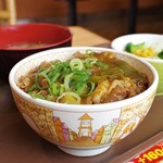 すき家 - 料理写真:カレー南蛮牛丼