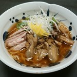 浅草名代らーめん 与ろゐ屋 - 牡蠣らーめん