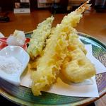 和菜旬菜 ひだまり - 天ぷらは天つゆか塩で。