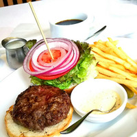 37 Steakhouse & Bar - 