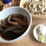 そば舎 あお - なすと油揚げのせいろ
