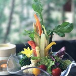 signboard! Colorful bagna cauda with seasonal vegetables