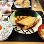 大洗町漁協　かあちゃんの店 - 