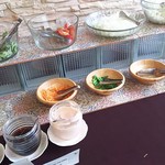 Yu - 1710_Yu-裕-_Breakfast Buffet@120,000Rp(野菜は結構種類多くて良いです)